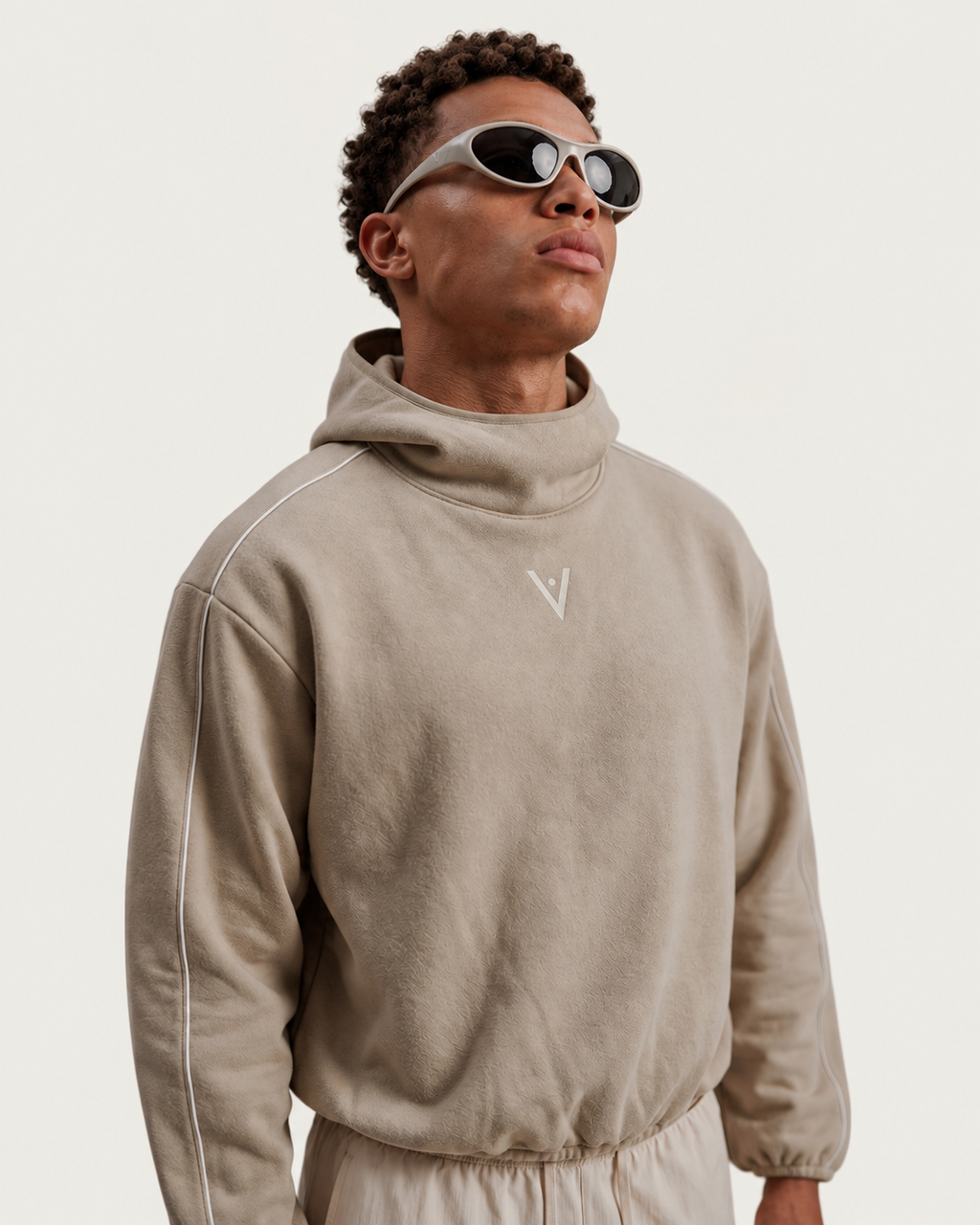97 Piping Hoodie